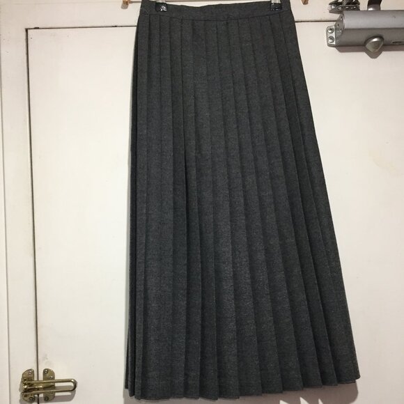 NEW VINTAGE RALPH LAUREN WOOL PLEATED SKIRTS SIZE 8 - Picture 4 of 8